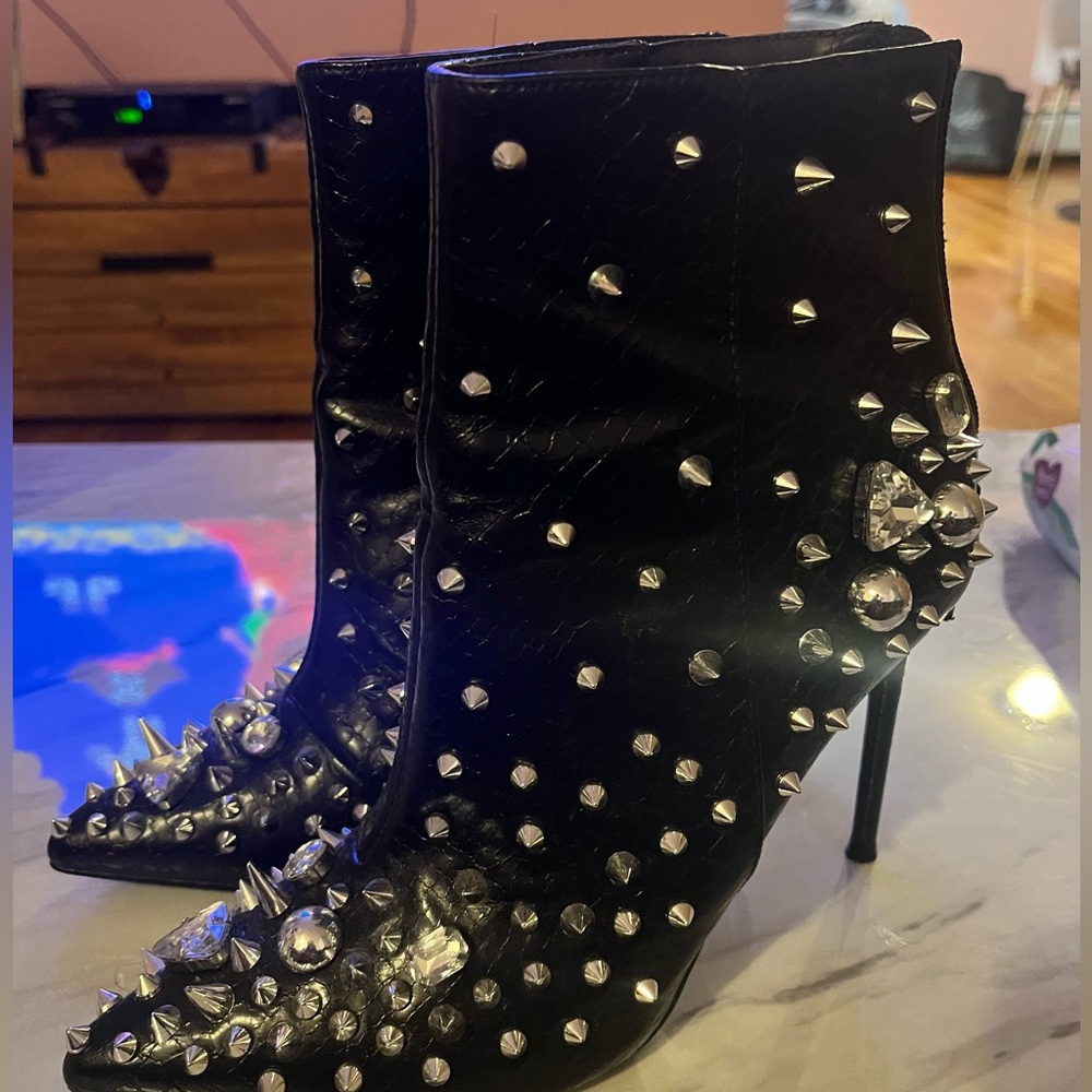 Steve Madden silver studded pointed toe booties.